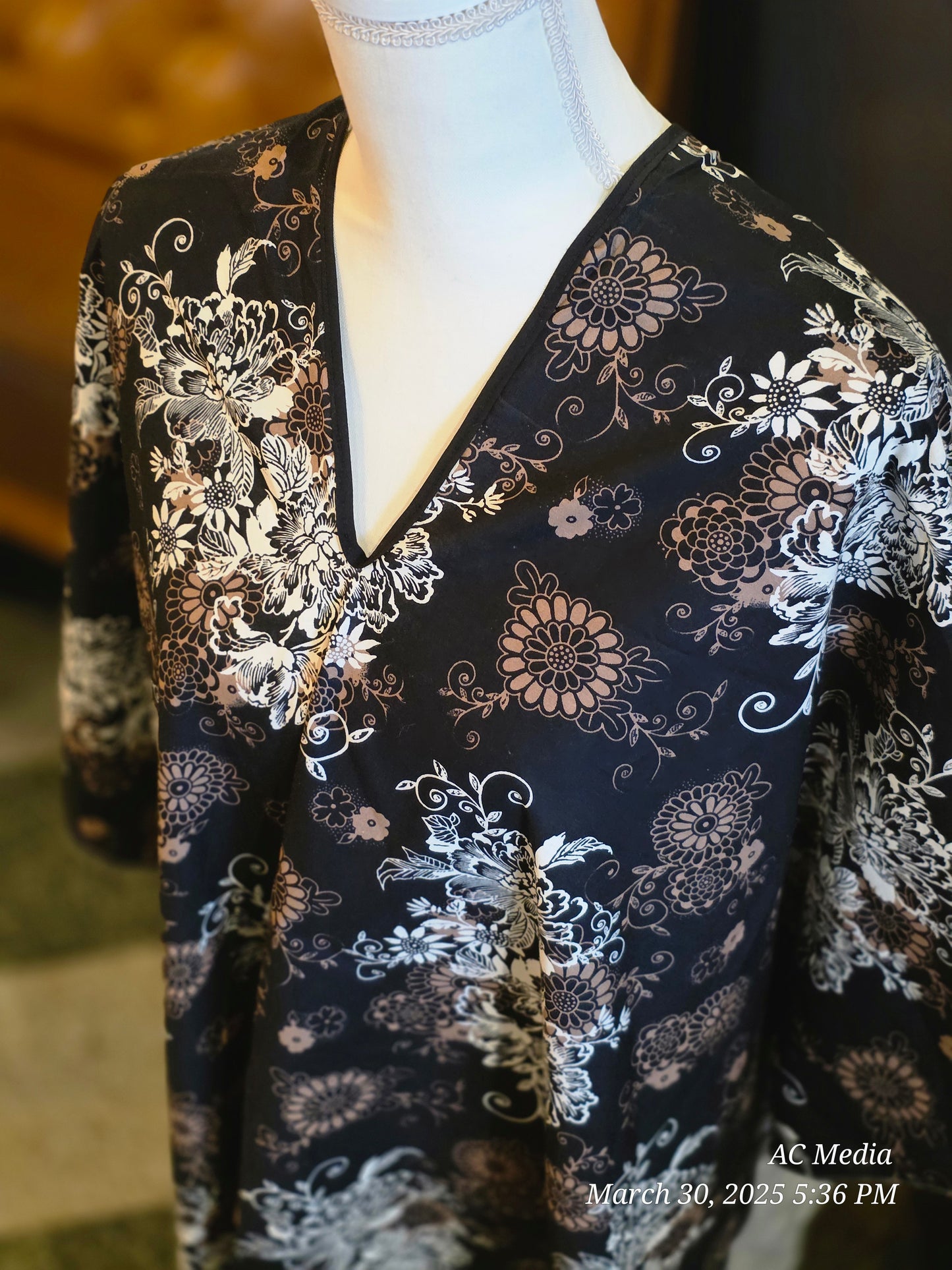 Women's Traditional